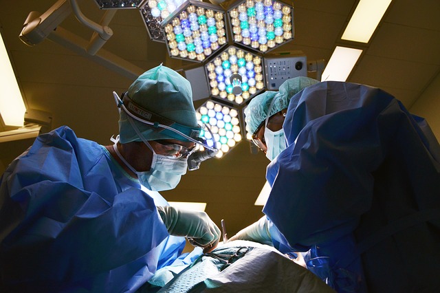 医療ドラマの手術ではよく見るが実際にはあり得ないシーン 外科医の視点